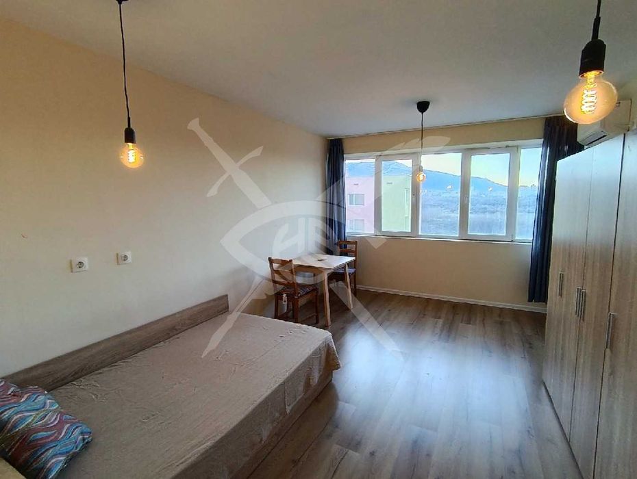 Дава се под наем Едностаен апартамент в София, Младост 3 - 38 кв.м за 348.84 € - Снимка #1