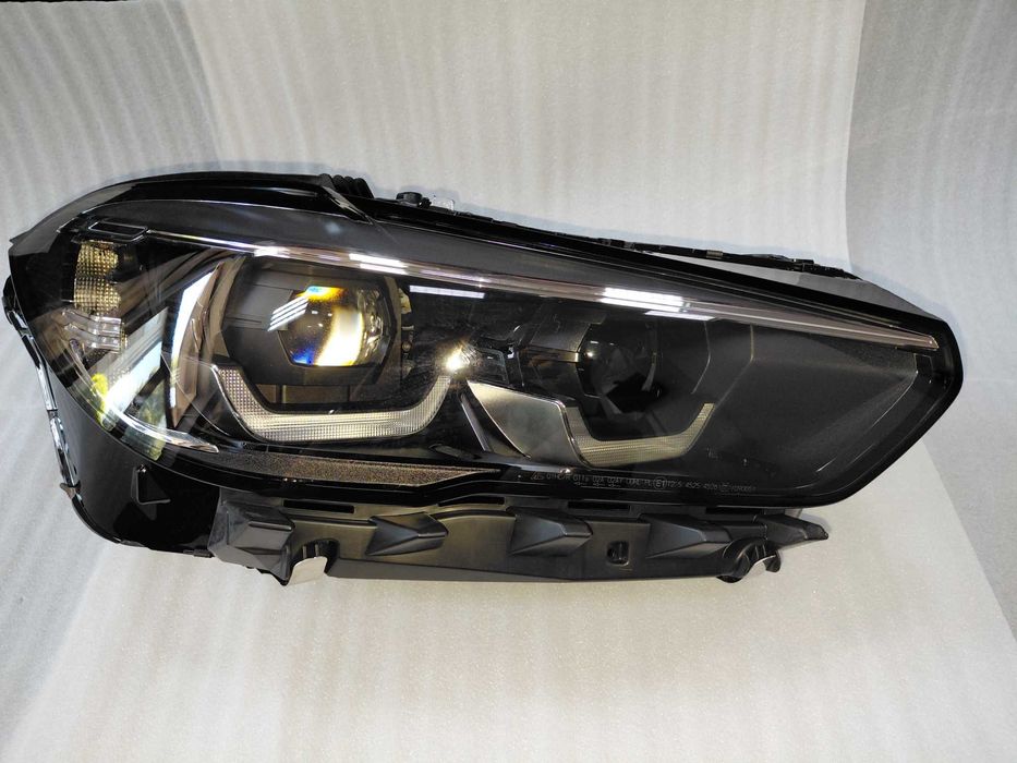 5А27986 Нов ОЕ Десен Фар Full LED BMW G05 X5 G06 X6