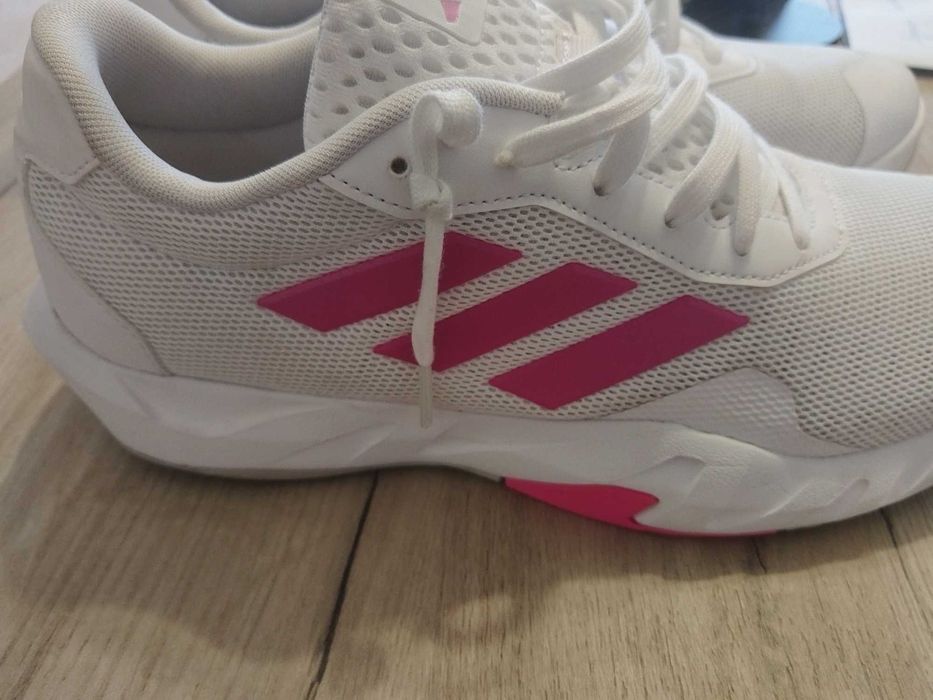 Маратонки ADIIDAS