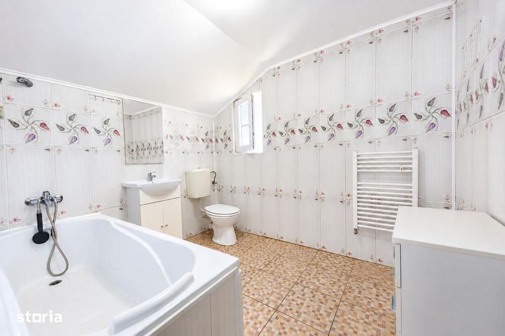 Vila duplex 5 camere  2 bai S =  145 mp + teren 360 mp Lunca Cetatuii