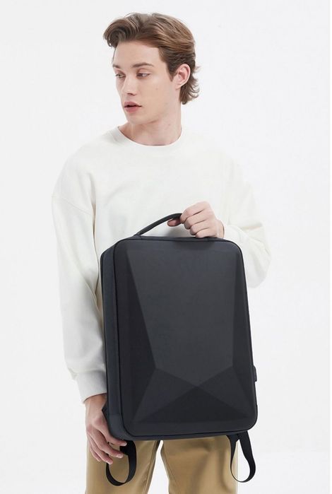 мужской рюкзак для ноутбука с твердым корпусом, водонепроницаемый 
ори