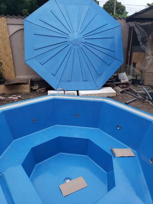 Mini piscina din fibra de sticla ciubar hot tub 7 -13 persoane