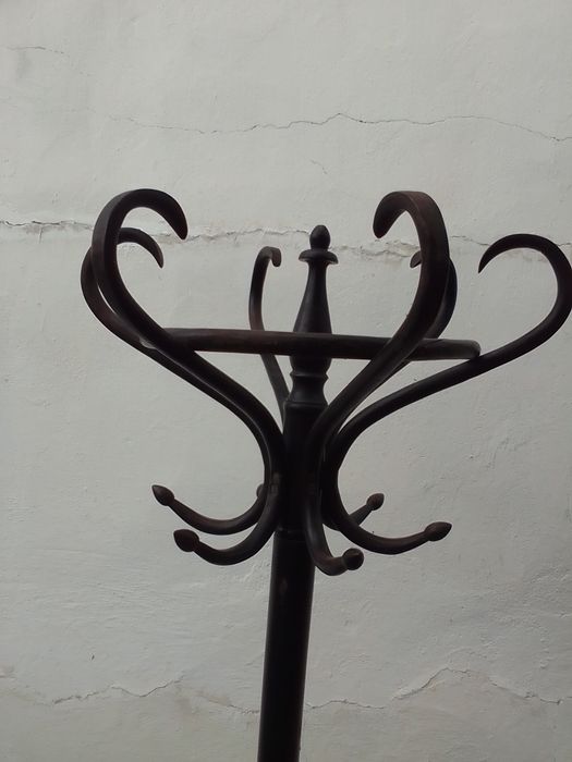 Старинна Виенска дървена закачалка