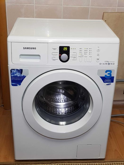 Стиральная машина Samsung  6кг загрузка 1000 оборотов Доставка