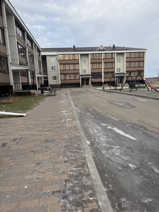 Продам 3 комн.  в новостройке