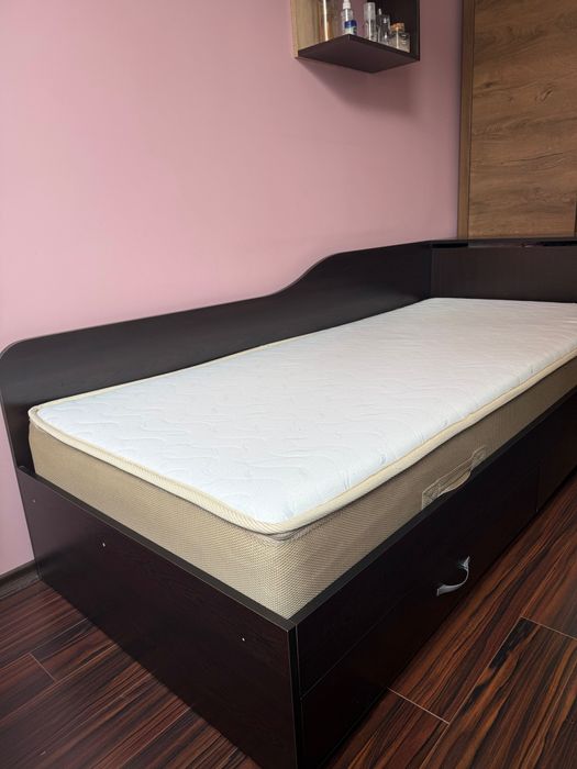 Легло с подматрачна рамка и двулицев матрак 90/200