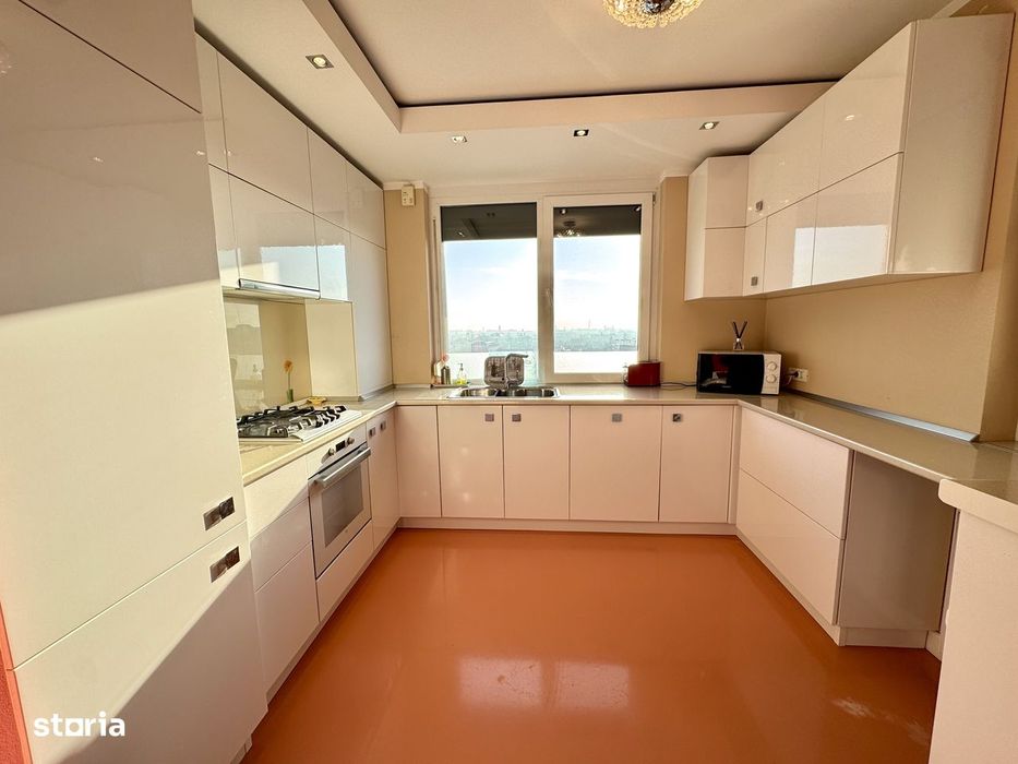 Inchiriez penthouse 3 camere+parcare, ARED-Kaufland