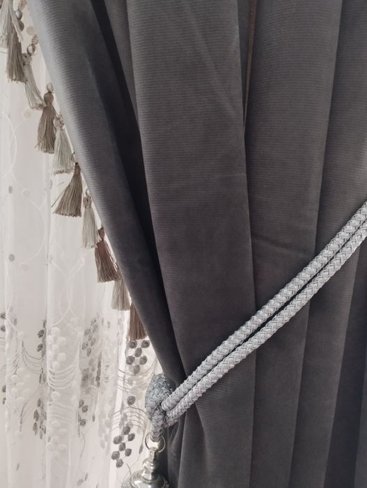 Продается занавески полное комплектации