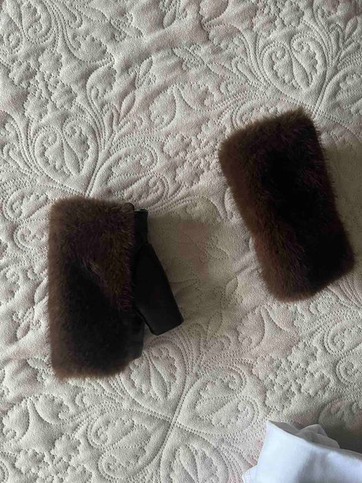 Ръкавици без пръсти