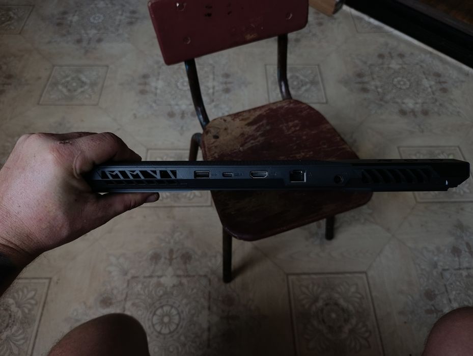 Продам игровой ноутбук