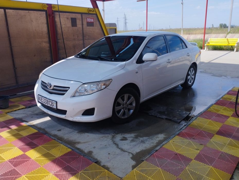 Тоёта Корола продаётся