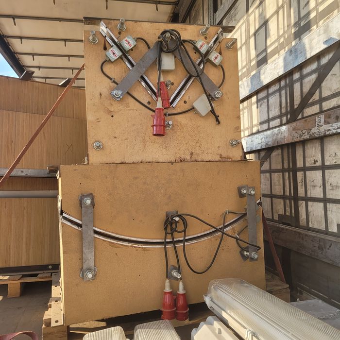 presa hidraulica 150 tone forta pt curbat , indreptat europrofile , lemn laminat etc