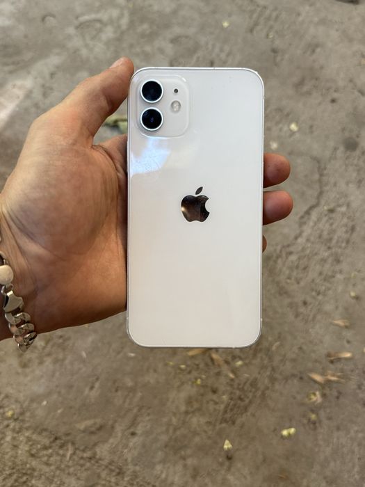 Iphone 12 . 128 tali