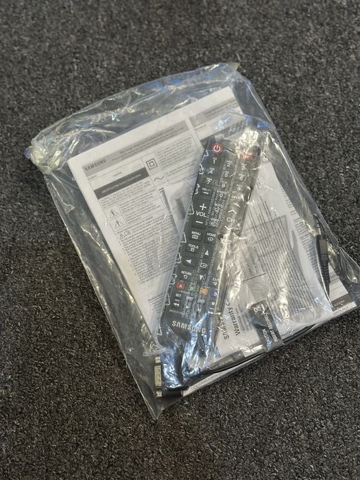 Дисплей профессиональный Самсунг Новый