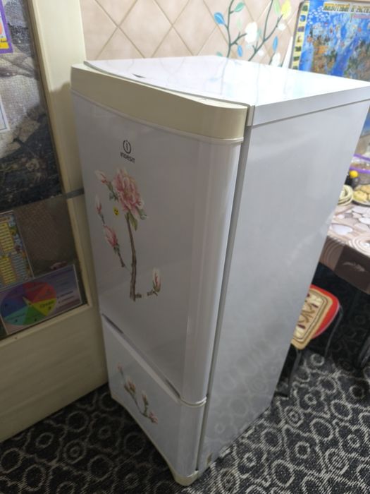 Продаётся холодильник