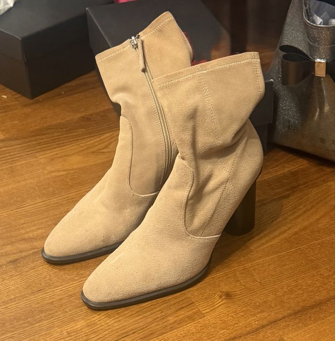Ghete Zara 38 piele intoarsa