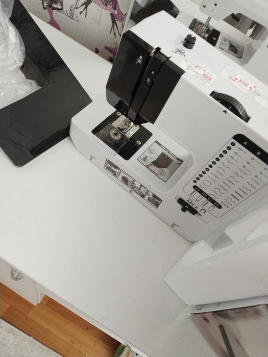 Продам Швейную машину