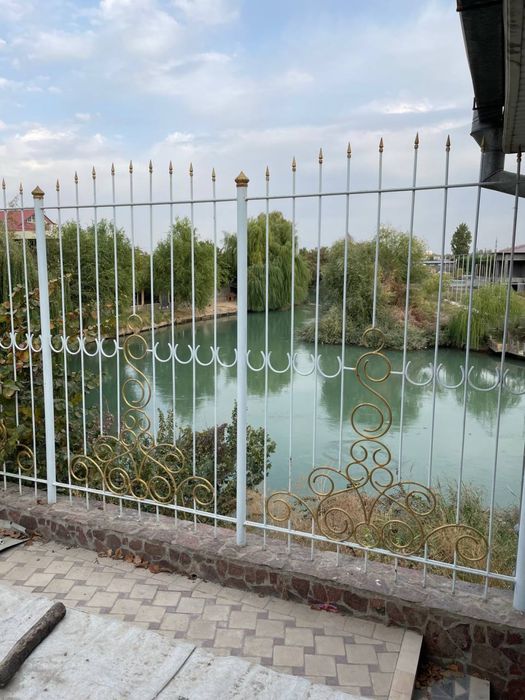 Сампи Бос су продается дом на берегу речки 9.5 соток