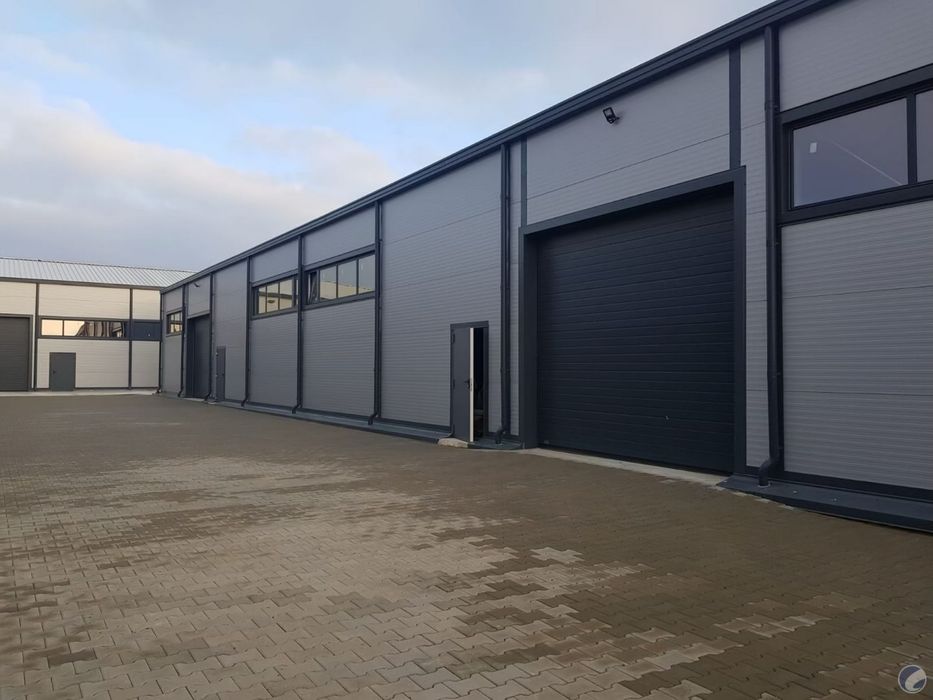 Vand hala metalica 10x20, structuri metalice panouri sandwich