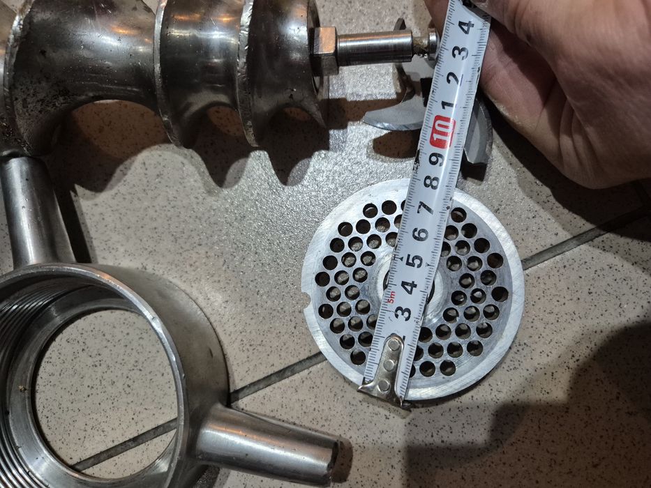 Mașină tocat carne omega te 22