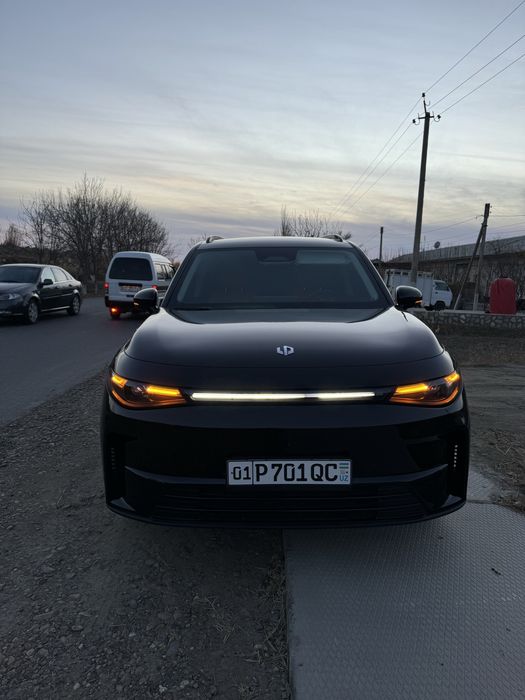 C16 LeapMotor.          .