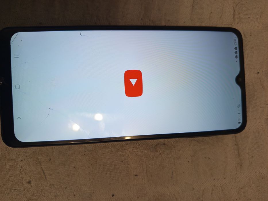 Продам телефон Самсунг галакси А 12