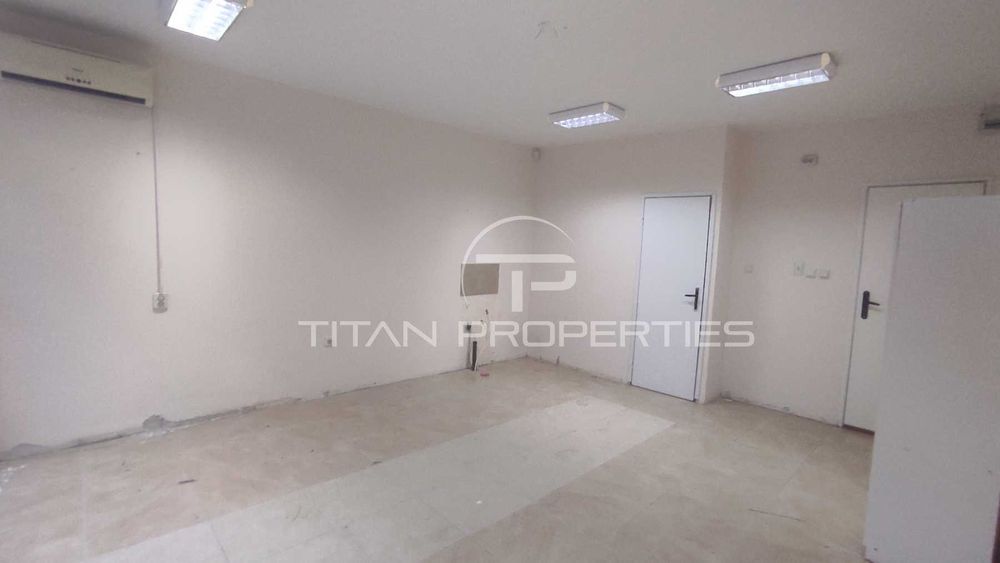 Продава се Офис в Пловдив, Център - 60 кв.м за 1550 €/кв.м - Снимка #1