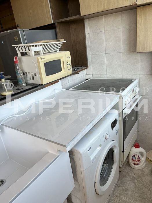 Тристаен апартамент под наем в района на Базар Левски, гр.Варна
