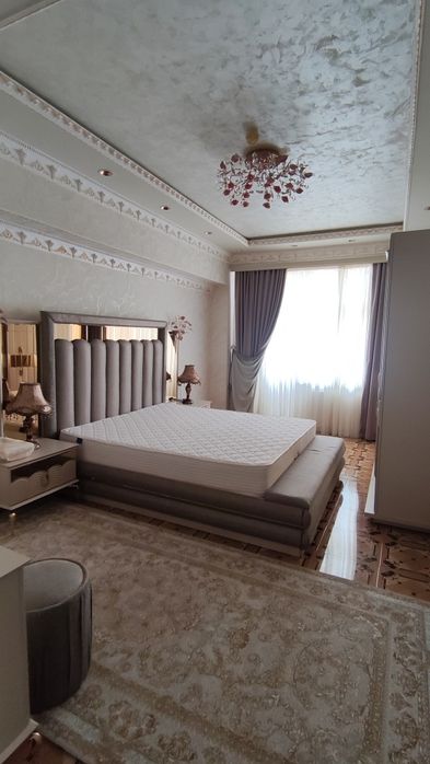 Сдаётся 3/3/10 Новостройка Узбум Хокимият напротив Альфраганус