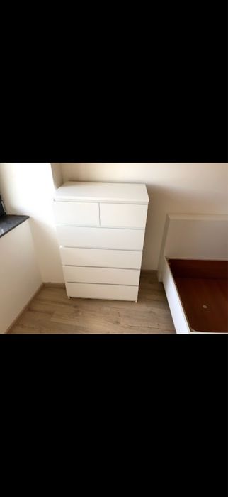 Finisaje Interioare Complete – Zugrăveli, Glet, Parchet & Mobilă