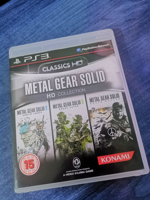Vând Metal Gear Solid HD pt ps3 în stare f buna!