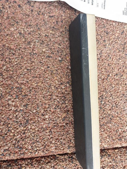 Piatra ascutit galbena de Belgia