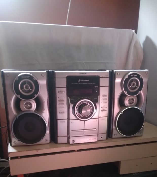 Музикална уредба  Sony