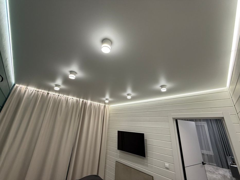 Натяжные потолки