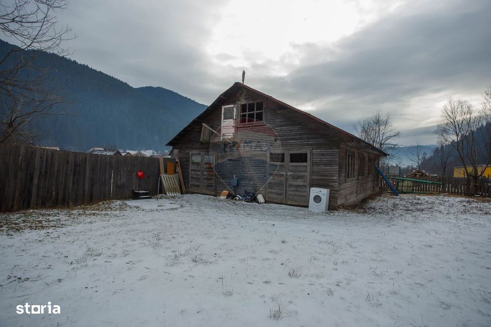 De vanzare| Hala industriala + teren, post trafo propriu, Borca, Neamt