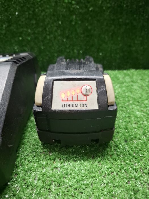 Зарядно и батерия на Berner съвместими с Milwaukee