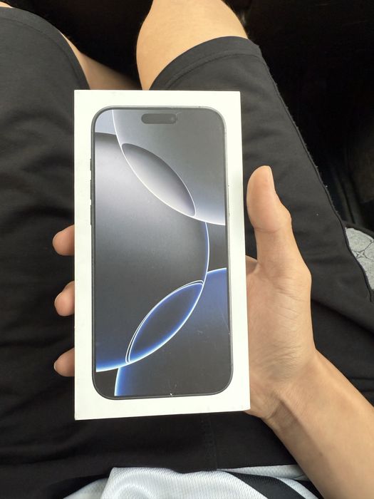 айфон 16 про мах