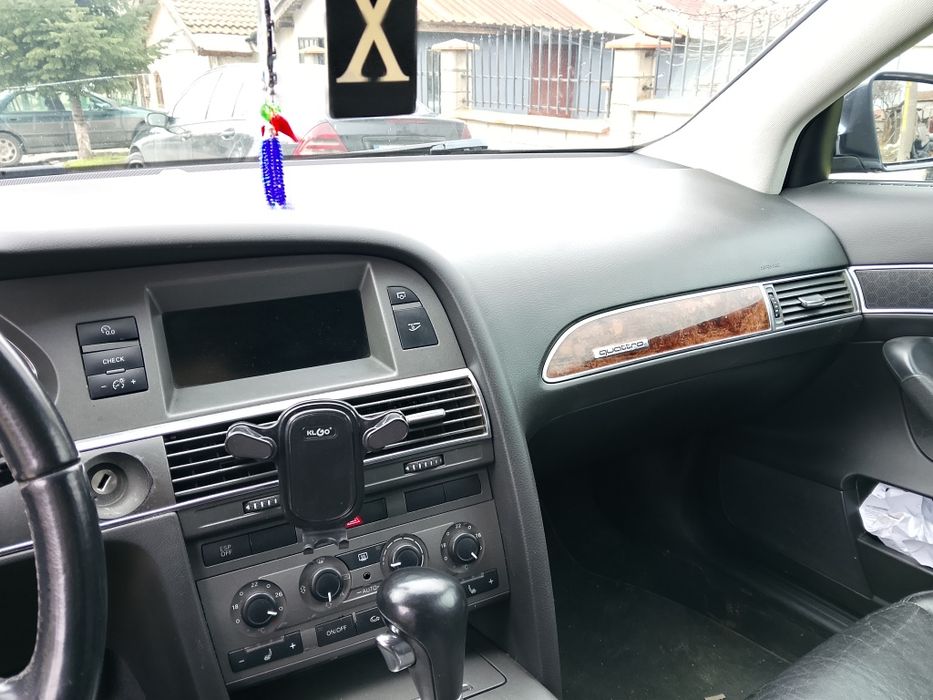 Audi A6 Quttro 3.2/260