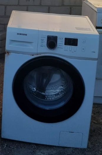 Продам стиральную машину