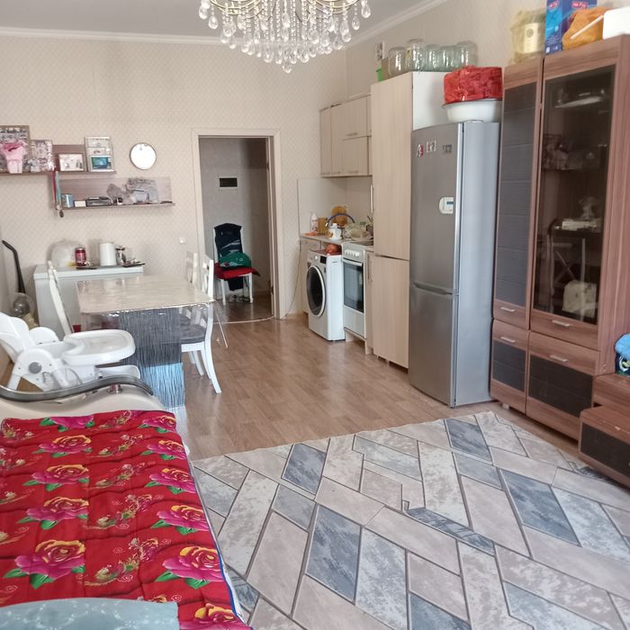 Продам люстру, латунь
