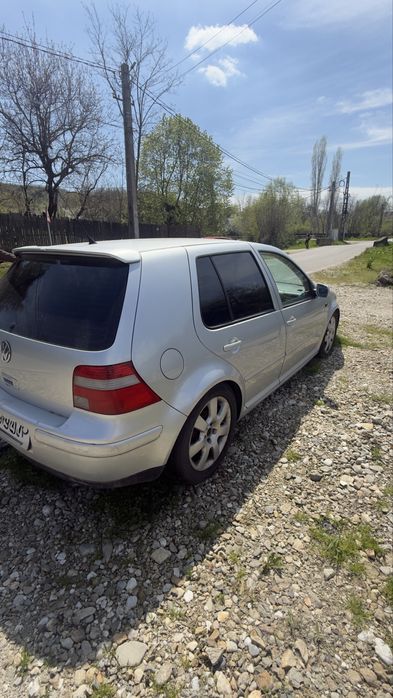 Vand Golf 4 pentru dezmebrari sau pentru circulatie