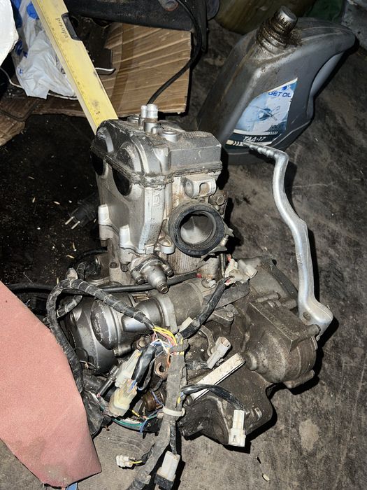 Двигатель Yamaha WR 450F