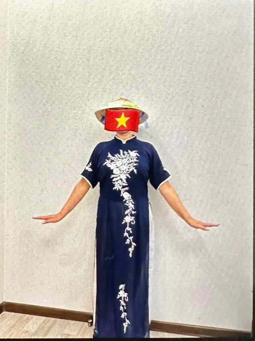 Прокат женского национальной вьетнамской одежды