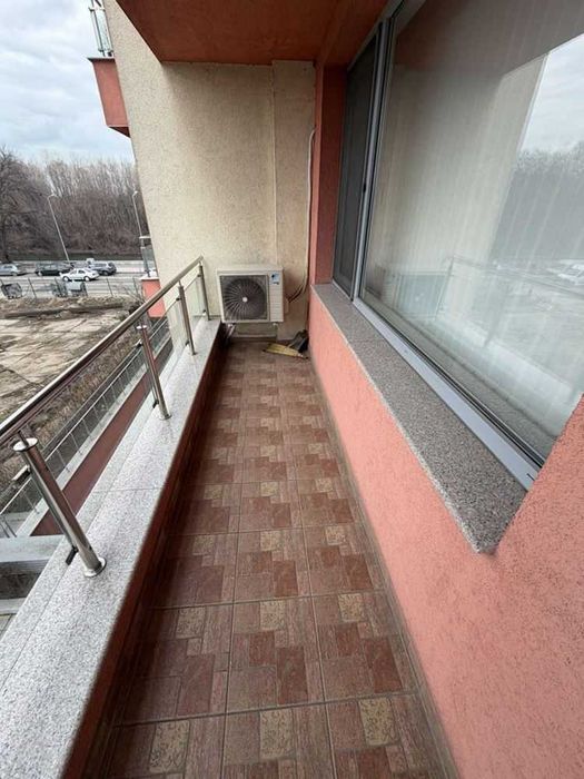 Дава се под наем Тристаен апартамент в Пловдив, Център - 110 кв.м за 498.27 € - Снимка #1