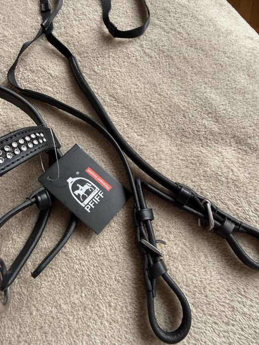 Продавам комплект конска амуниция