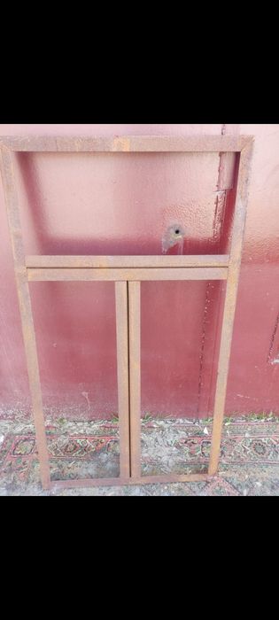 Продам металлические рамы