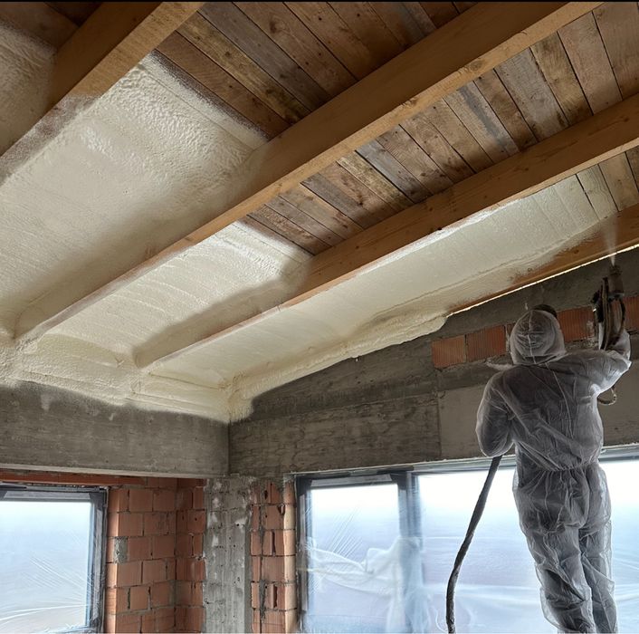 Izolatii spuma poliuretanica izolatie termo fono hidro celuloza