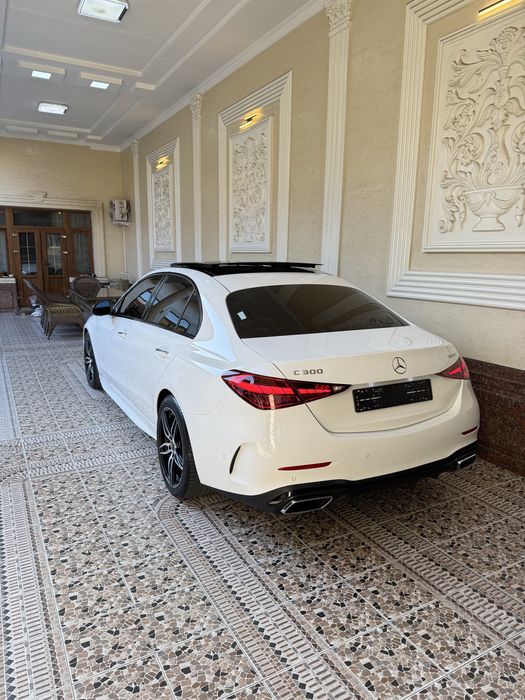 Mercedes-Benz C 300 4 Matic