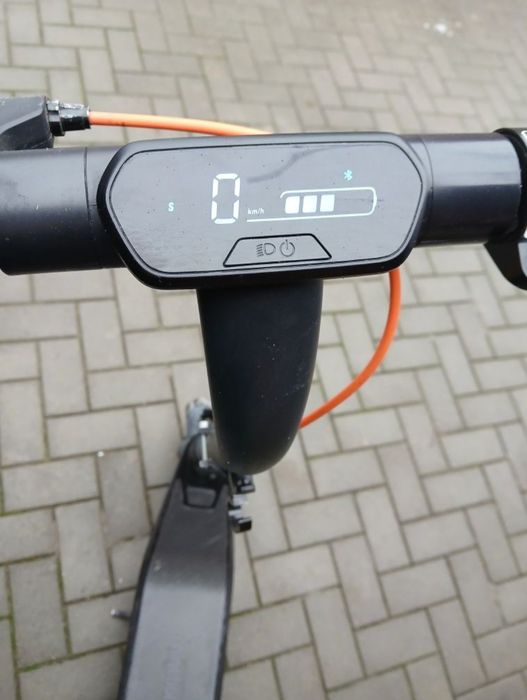 Trotineta ninebot E2 Plus