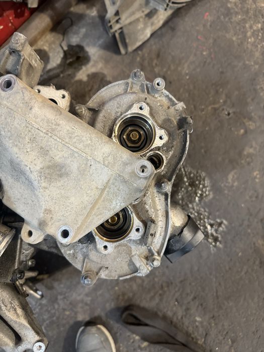 Продам двигатель от мерседеса m272